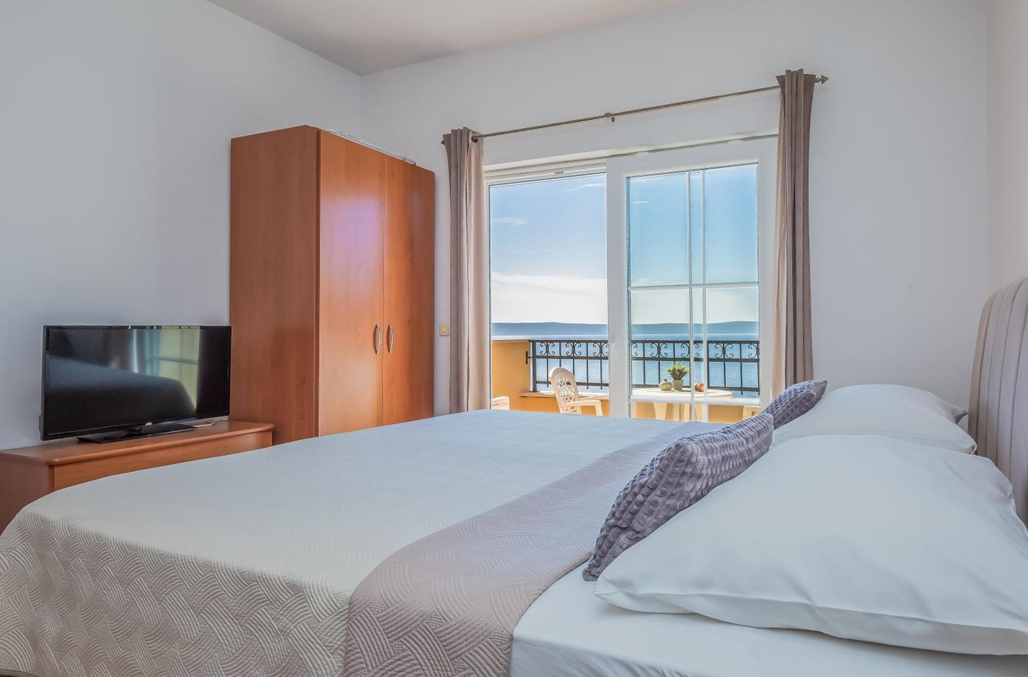 Apartments Gudelj Подгора Экстерьер фото