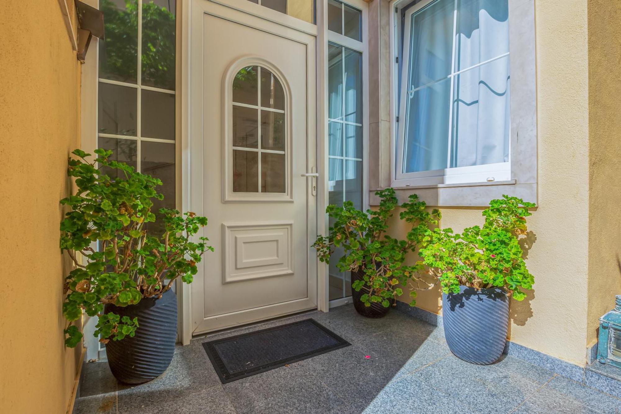 Apartments Gudelj Подгора Экстерьер фото