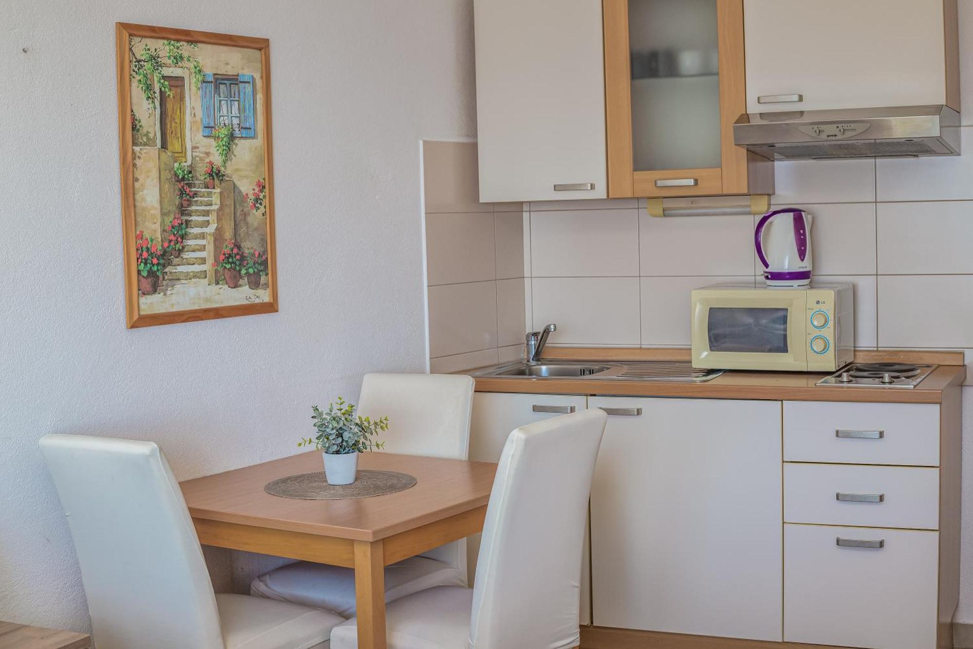 Apartments Gudelj Подгора Экстерьер фото