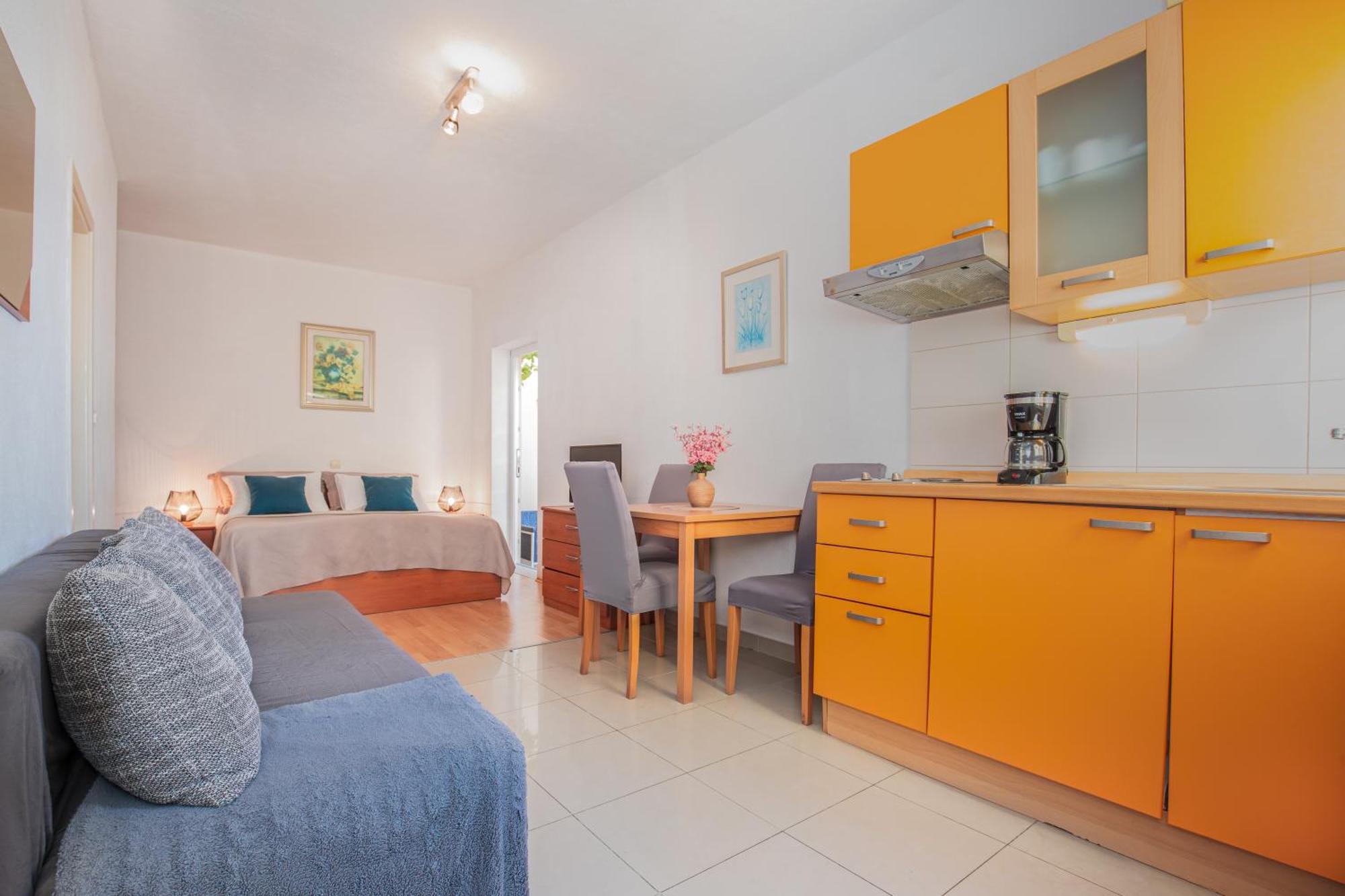 Apartments Gudelj Подгора Экстерьер фото