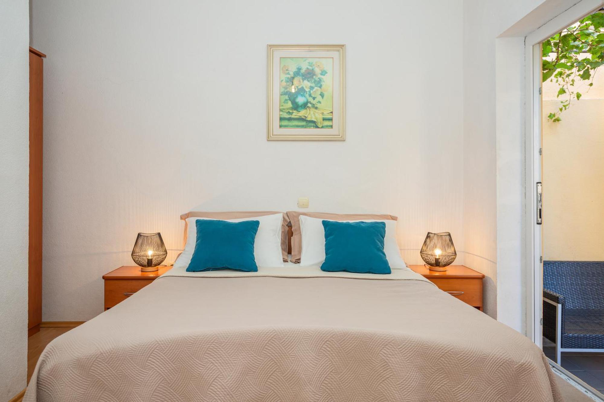 Apartments Gudelj Подгора Экстерьер фото