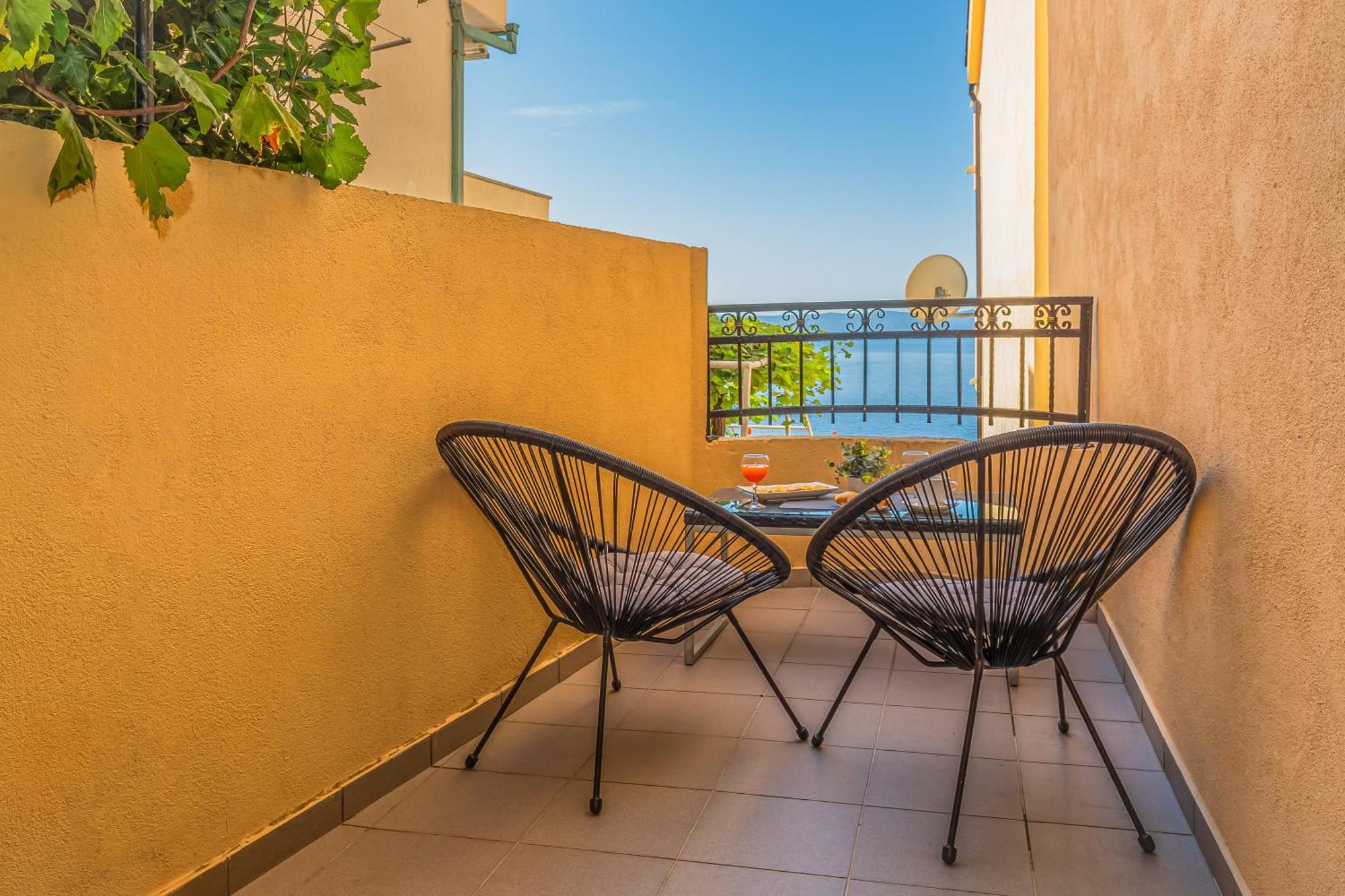 Apartments Gudelj Подгора Экстерьер фото
