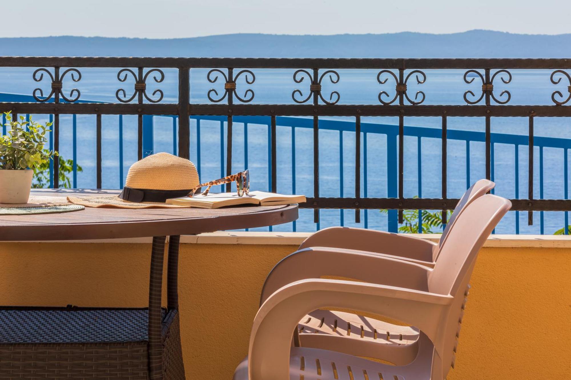 Apartments Gudelj Подгора Экстерьер фото