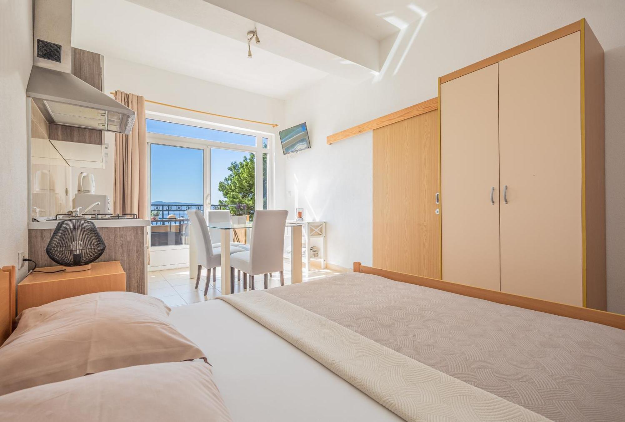Apartments Gudelj Подгора Экстерьер фото