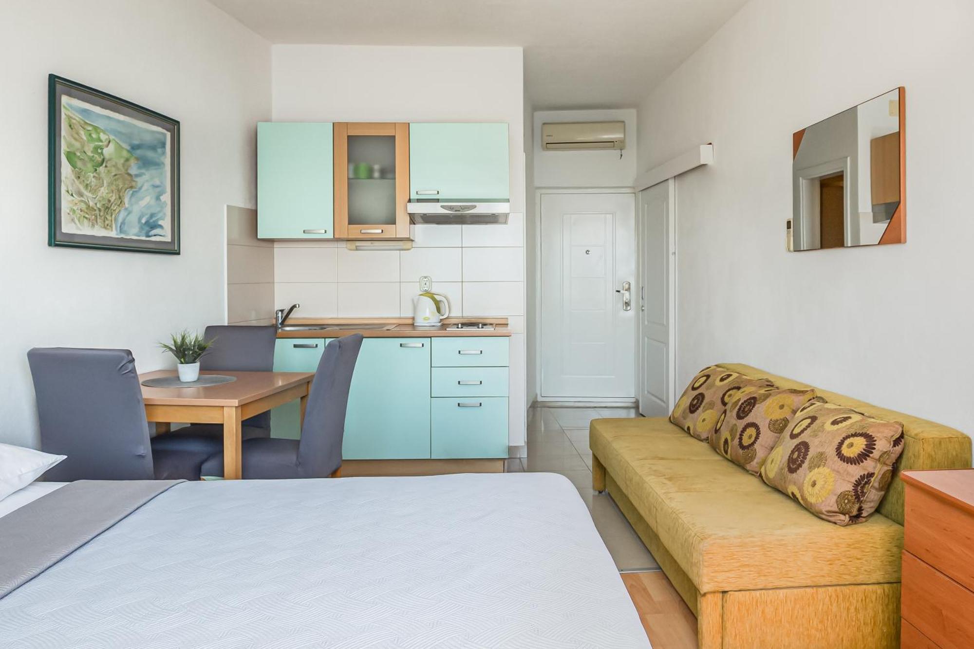 Apartments Gudelj Подгора Экстерьер фото